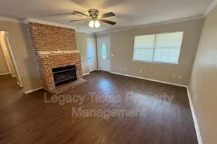 101 Donna St, Alvarado, TX 76009 - Photo 3