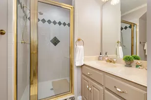 2106 Shari Ln, Garland, TX 75043 - Photo 11