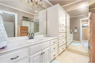 2106 Shari Lane, Garland, TX 75043 - Photo 9