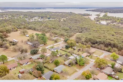 245 Gordon Drive, Azle, TX 76020 - Photo 35