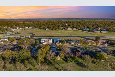 9000 Woodlawn Drive, Granbury, TX 76049 - Photo 37