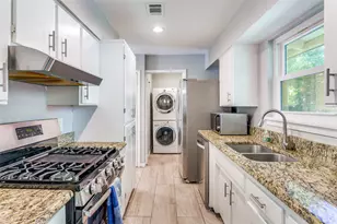 5608 Wales Ave, Fort Worth, TX 76133 - Photo 13