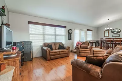 823 Saunders, Trenton, TX 75490 - Photo 19