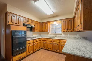 309 Brookview Dr, DeSoto, TX 75115 - Photo 7