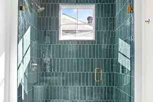 9826 Mixon Dr, Dallas, TX 75220 - Photo 25