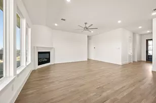 208 Basalt Ln, Reno, TX 76020 - Photo 9