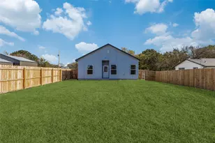 313 N Main St, Randolph, TX 75475 - Photo 25