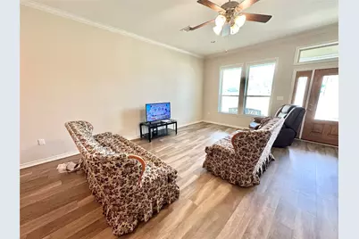 318 E 4th Street, Lindsay, TX 76250 - Photo 17