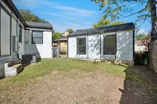 2717 El Tivoli Dr, Dallas, TX 75211 - Photo 5