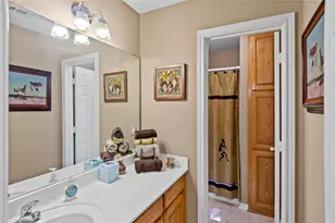 240 Paradise Canyon Cir, Paradise, TX 76073 - Photo 19