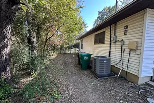 1014 Hillcrest St, Denton, TX 76201 - Photo 15