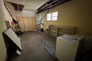 1014 Hillcrest St, Denton, TX 76201 - Photo 11