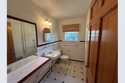 1014 Hillcrest Street, Denton, TX 76201 - Photo 5