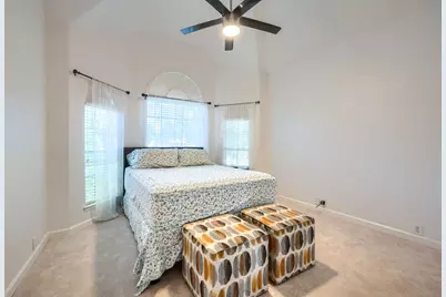 2860 Prado, Grand Prairie, TX 75054 - Photo 15