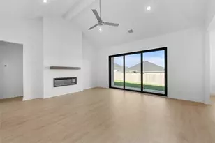 305 Boots Ct, Lorena, TX 76655 - Photo 9