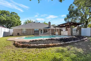 3305 Timber View Cir, Bedford, TX 76021 - Photo 7