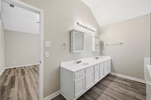 1346 Overlook Dr, Lewisville, TX 75067 - Photo 21