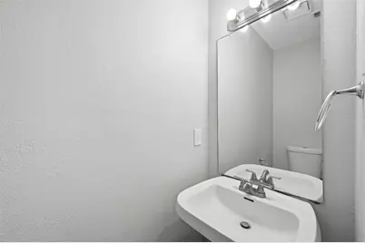 1346 Overlook Drive, Lewisville, TX 75067 - Photo 11