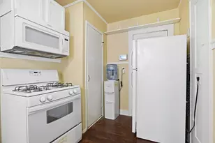 3830 W 6th St, Fort Worth, TX 76107 - Photo 9