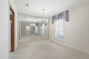 904 Shelley Dr, Arlington, TX 76012 - Photo 7