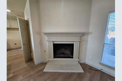 393 Ivan Drive, Lewisville, TX 75067 - Photo 5