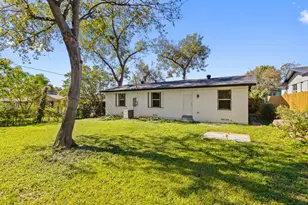 3920 Vanette Ln, Dallas, TX 75216 - Photo 27