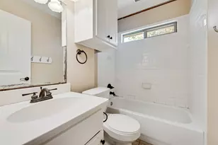 132 Hedgerow Ln, Lewisville, TX 75057 - Photo 21