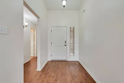 132 Hedgerow Lane, Lewisville, TX 75057 - Photo 3