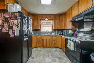 703 E Morgan, Meridian, TX 76665 - Photo 19