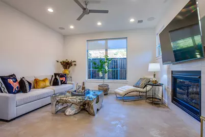 3823 Greenville Avenue, Dallas, TX 75206 - Photo 7