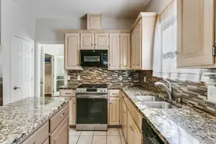 2704 River Forest Ct, Bedford, TX 76021 - Photo 13