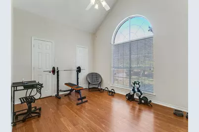 2704 River Forest Court, Bedford, TX 76021 - Photo 21