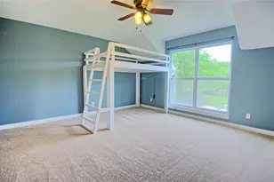 209 E Meadows St, Saint Jo, TX 76265 - Photo 11