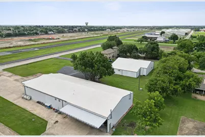 275 Aero Country Road, McKinney, TX 75071 - Photo 35