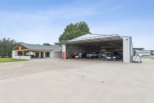 275 Aero Country Rd, McKinney, TX 75071 - Photo 3