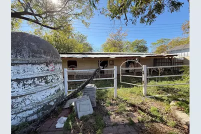 3203 NW 33rd Street, Fort Worth, TX 76106 - Photo 11