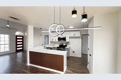 1116 Cresthaven Drive, Lancaster, TX 75134 - Photo 3