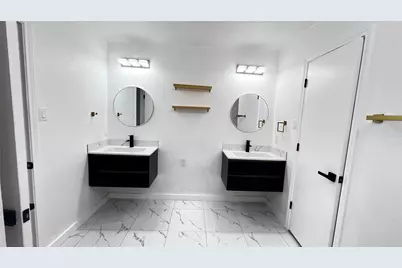 1116 Cresthaven Drive, Lancaster, TX 75134 - Photo 17