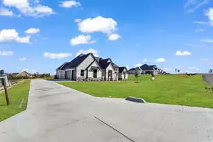 143 Oak Mdw Ln, Weatherford, TX 76085 - Photo 5