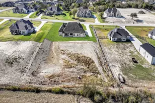 143 Oak Mdw Ln, Weatherford, TX 76085 - Photo 9