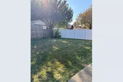 106 Wellington Court, Waxahachie, TX 75165 - Photo 25