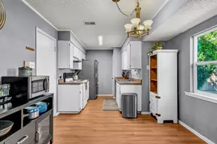 6144 Skylark Ln, Watauga, TX 76148 - Photo 7