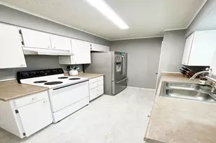 6144 Skylark Ln, Watauga, TX 76148 - Photo 7