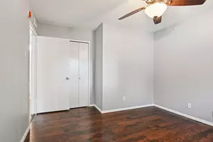 109 Harper Ct, Grand Prairie, TX 75051 - Photo 7