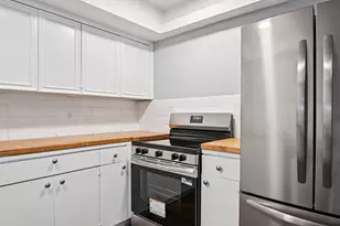 109 Harper Ct, Grand Prairie, TX 75051 - Photo 11