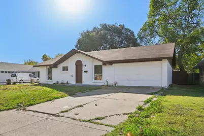 109 Harper Court, Grand Prairie, TX 75051 - Photo 37