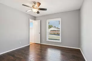 109 Harper Ct, Grand Prairie, TX 75051 - Photo 13