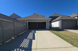 913 E Market St, Northlake, TX 76247 - Photo 3