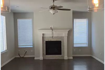 913 E Market Street, Northlake, TX 76247 - Photo 7