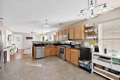 6716 Waterhill Lane, Fort Worth, TX 76179 - Photo 7